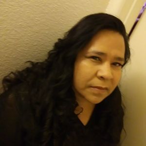 Meet your Posher, Kandy